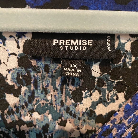 Premise Blue Multi-Pattern V-Neck Sleeveless Top - Picture 2 of 3